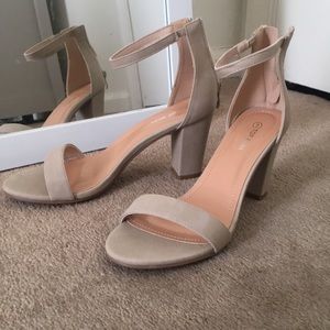 Nude Sandal